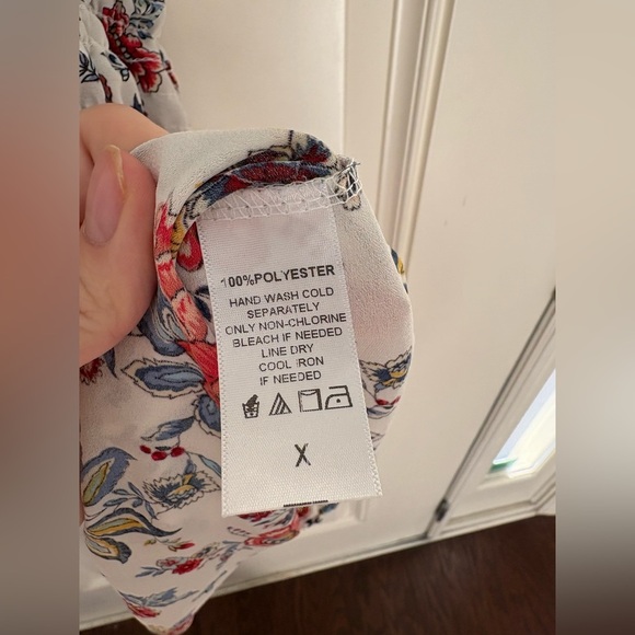 Arula Floral Smocked Tank Top Size X - Picture 4 of 6